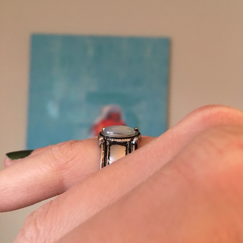 Boho Silver Color Ring with Jewel Embellishment - Picture 3 of 7